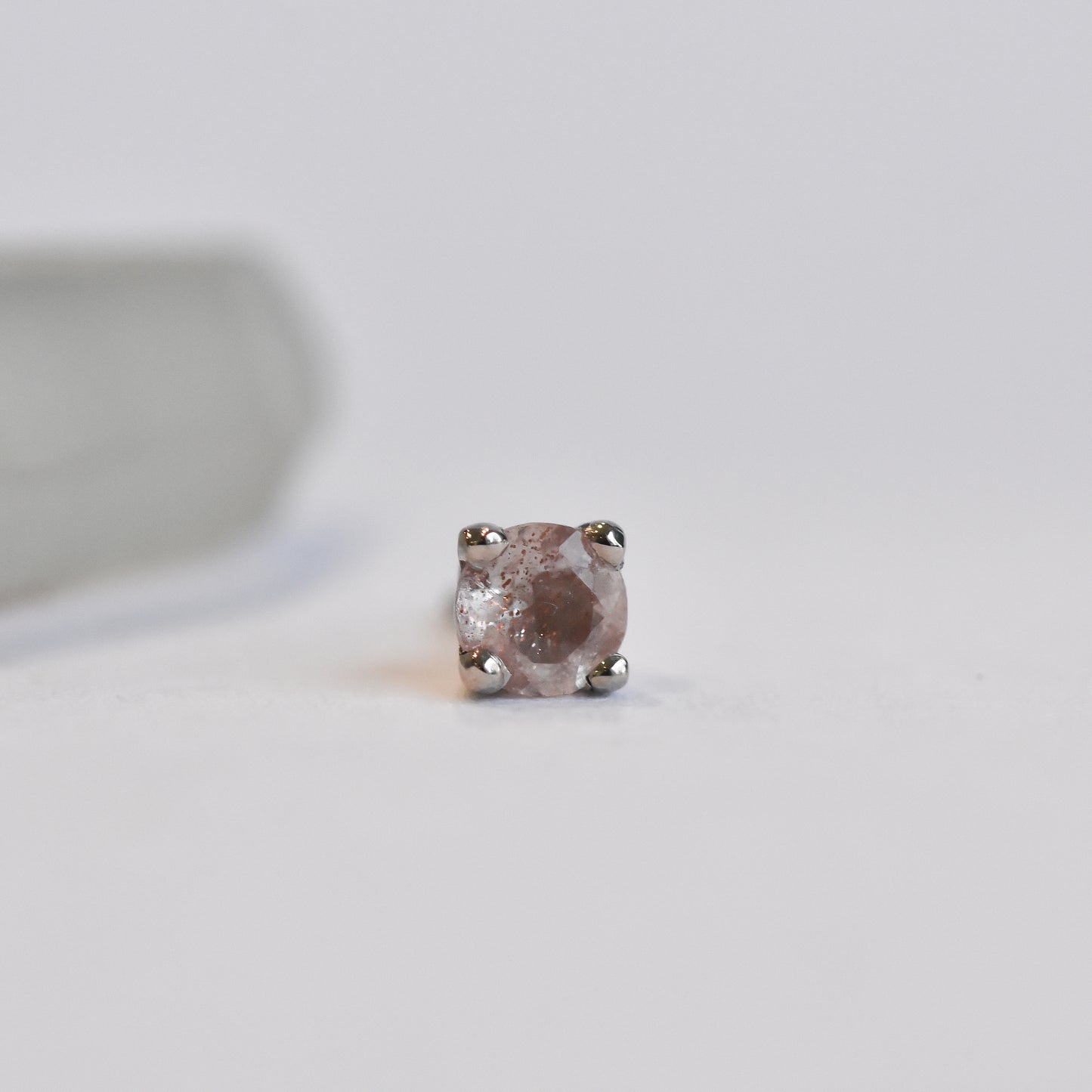 3mm Prong Set Oregon Sunstone - Pressure Fit End Only
