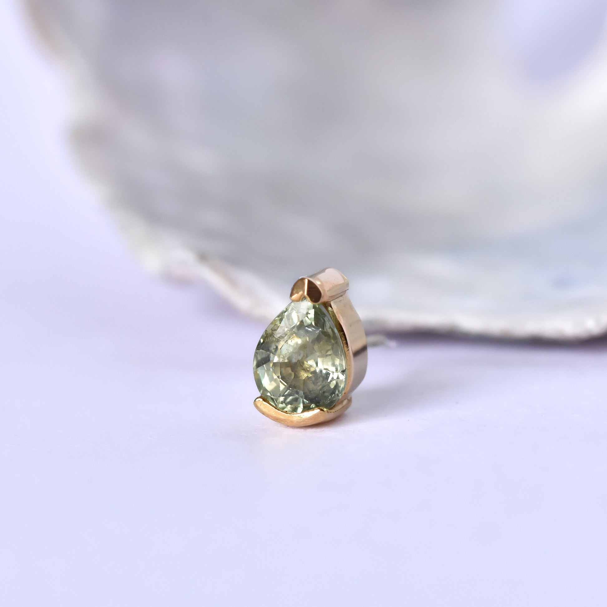 Tulsi End - Green Sapphire - Pressure Fit End Only-body jewelry-Quetzalli Jewelry-