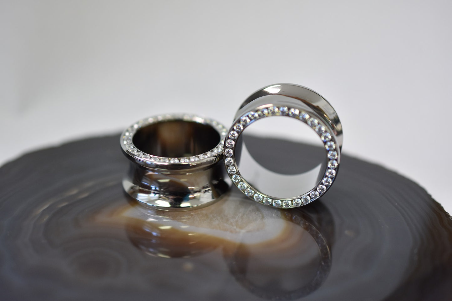 Anatometal Gemmed Eyelets - Pair